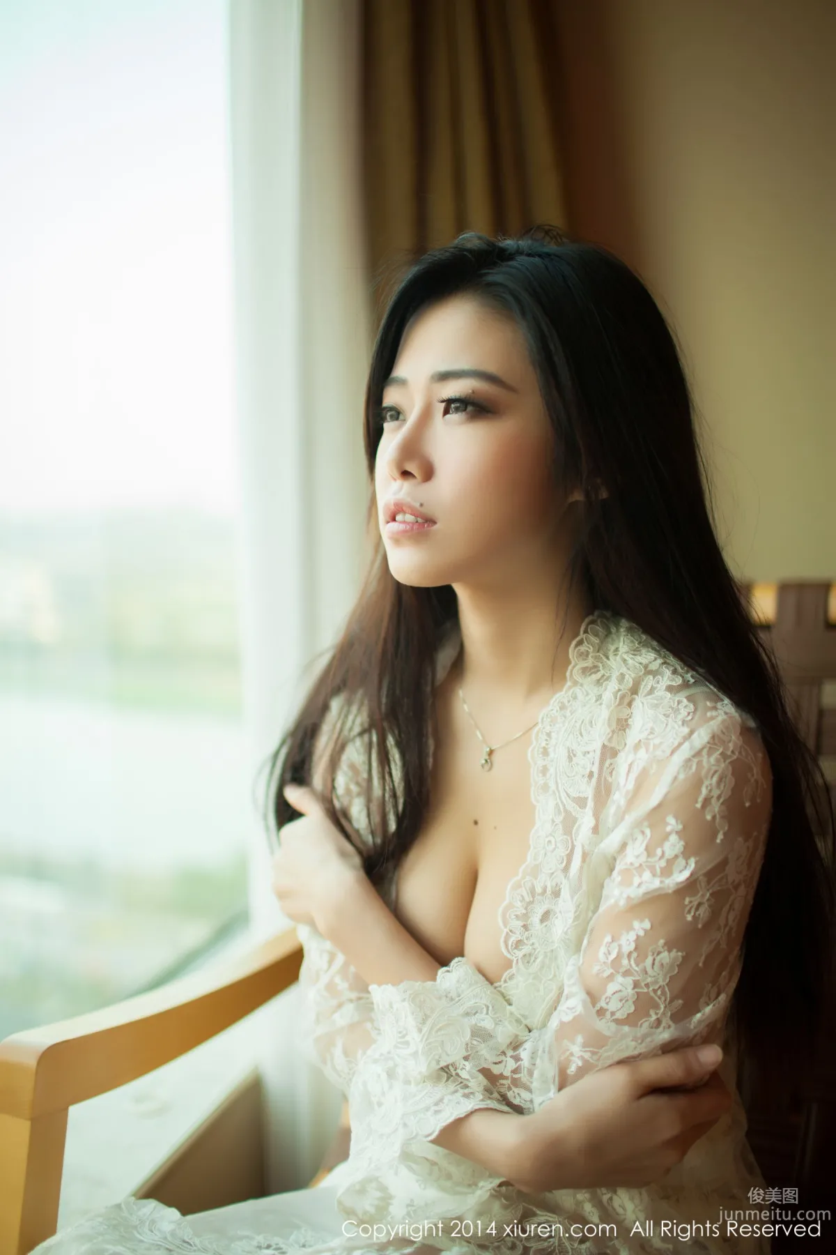 luvian本能《忧伤》 [秀人网XiuRen] No.161 写真集4
