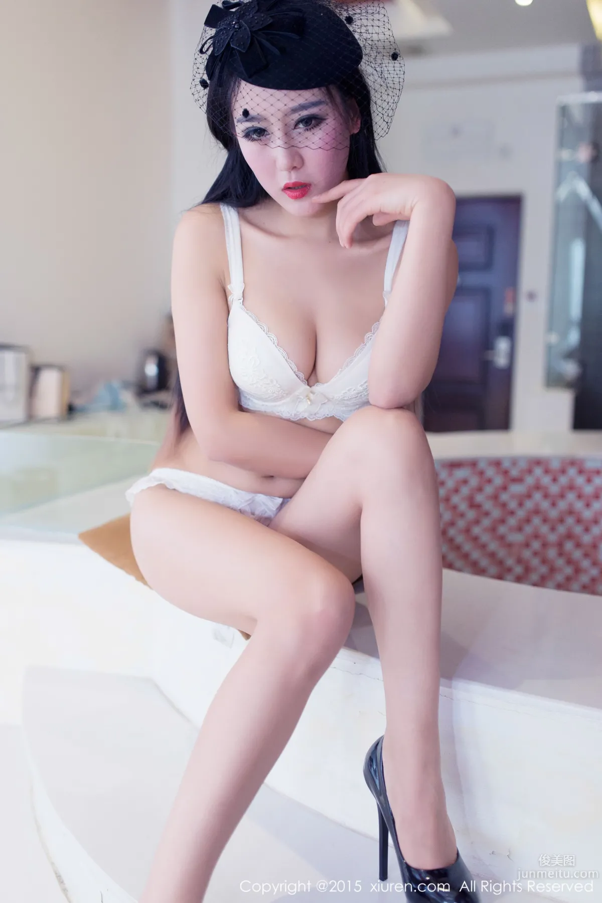 豬圈圈Kele《成熟美女的魅惑》 [秀人網XiuRen] No.281 寫真集 34