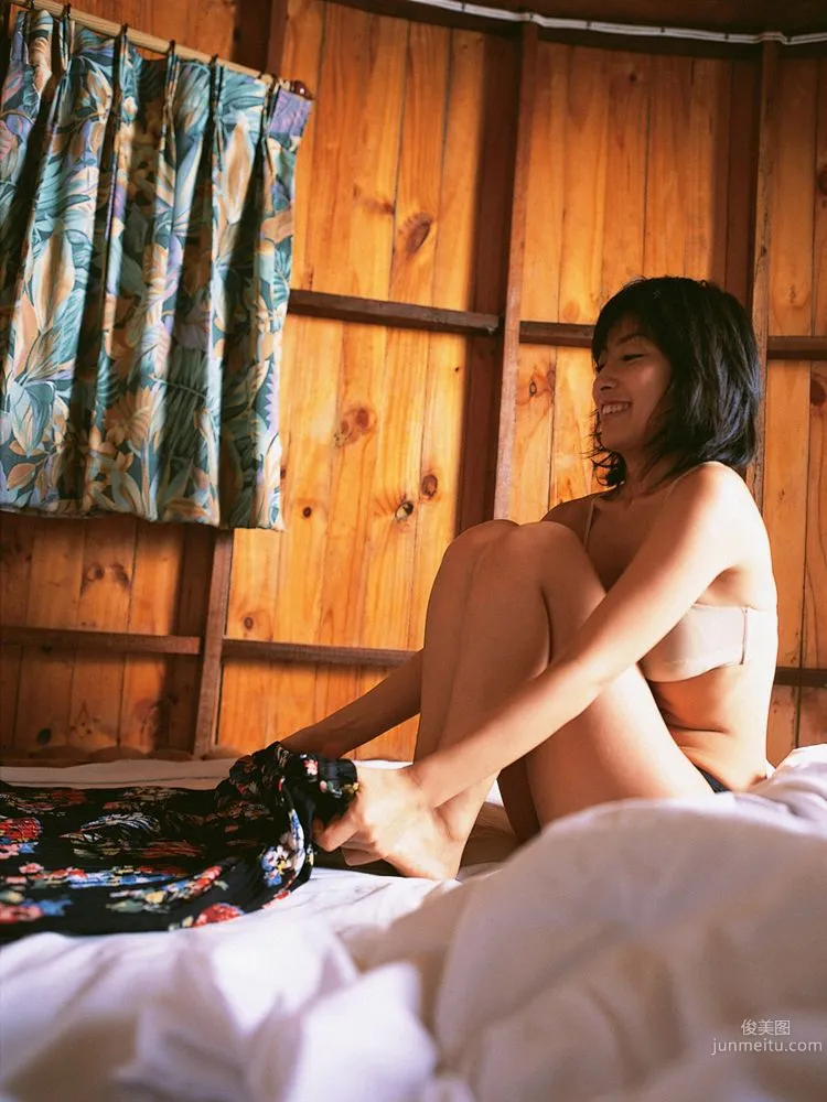 佐藤寛子《Secret Love》寫真集 [YS Web] Vol.116 36