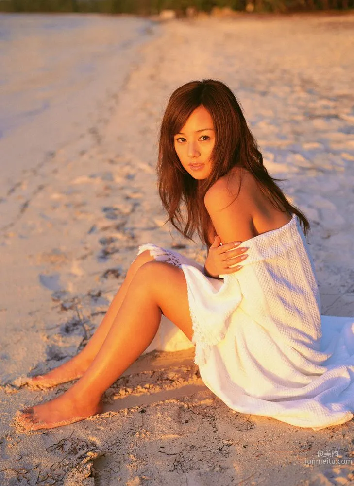 夏川純《Girl or Lady》寫真集 [YS Web] Vol.115 37