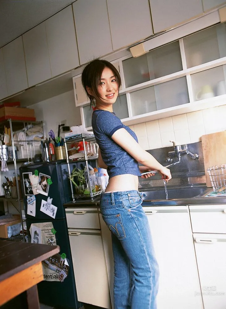 瀬戸早妃《お部屋で密着!! お風呂で》寫真集 [YS Web] Vol.148 10