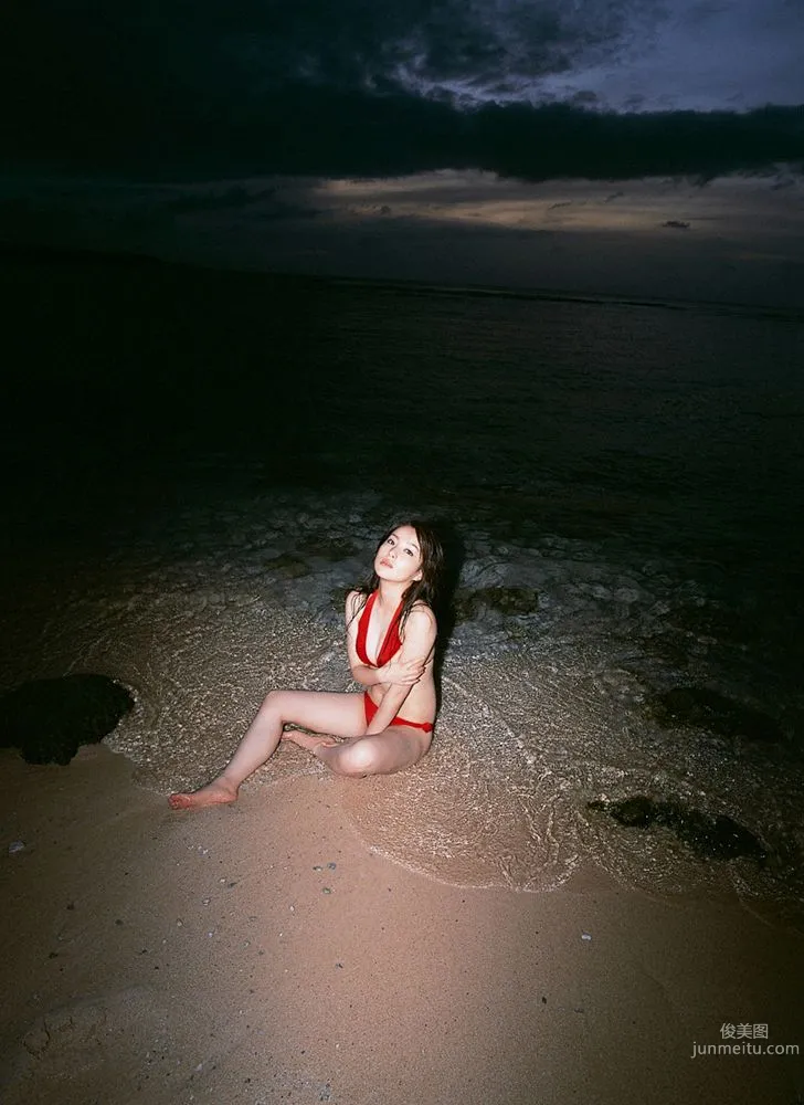 濑户早妃/瀬戸早妃《ヒトスジに爱してる》写真集 [YS Web] Vol.16034