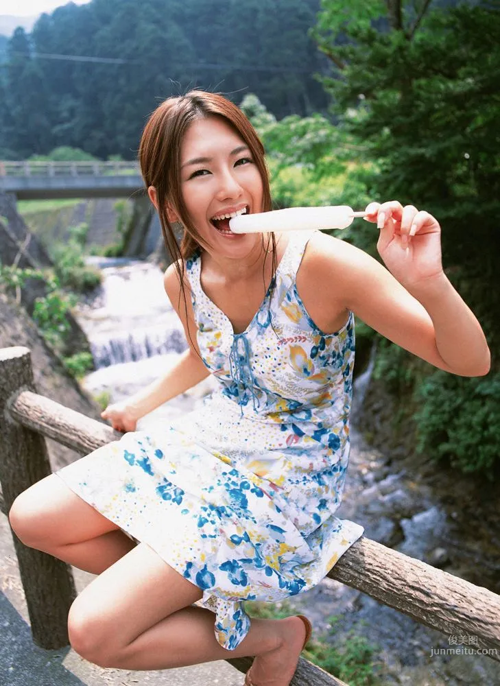 矢吹春奈《桟橋で待ち合わせ》寫真集 [YS Web] Vol.150 57