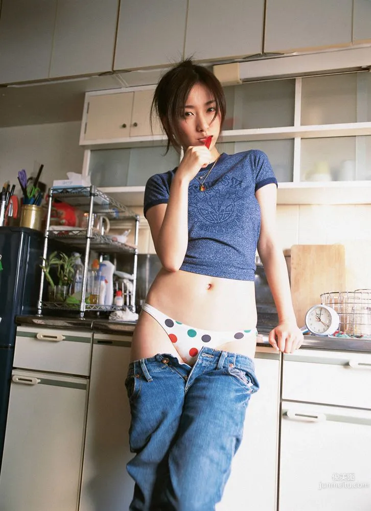 瀬戸早妃《お部屋で密着!! お風呂で》寫真集 [YS Web] Vol.148 12