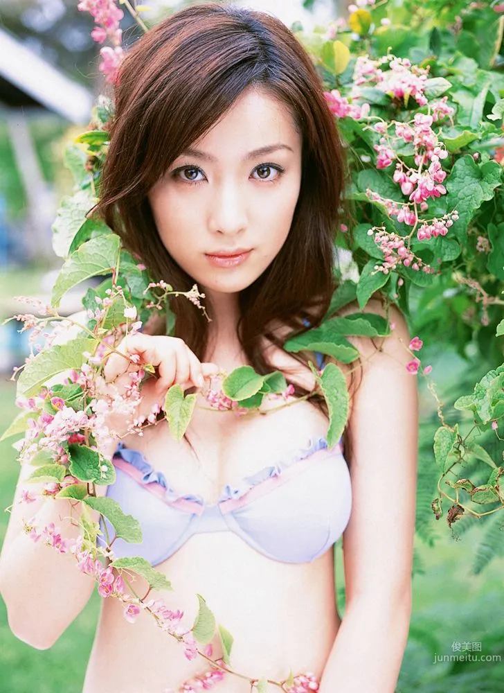 濑户早妃/瀬戸早妃《ヒトスジに爱してる》写真集 [YS Web] Vol.1605