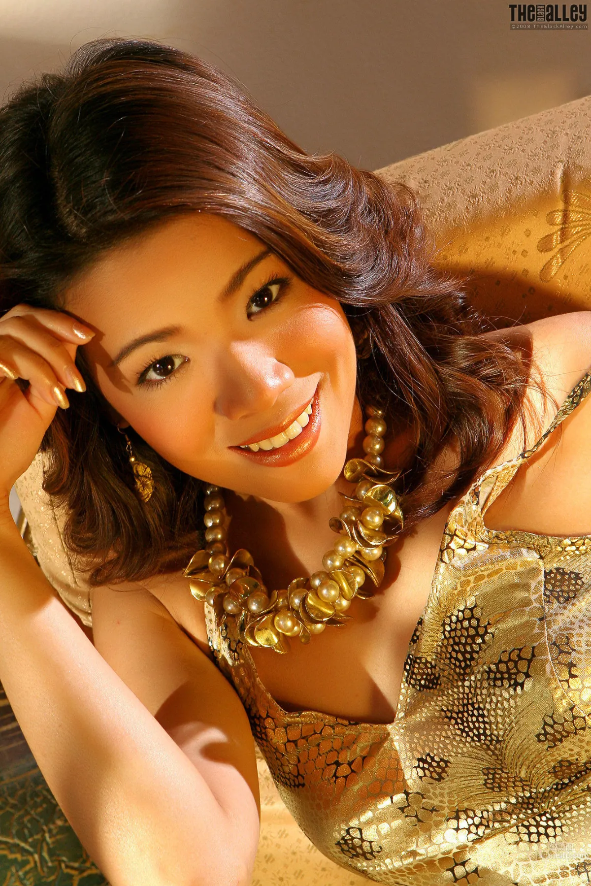 [TheBlackAlley] Wendy Yee 優雅貴婦人 寫真集 25