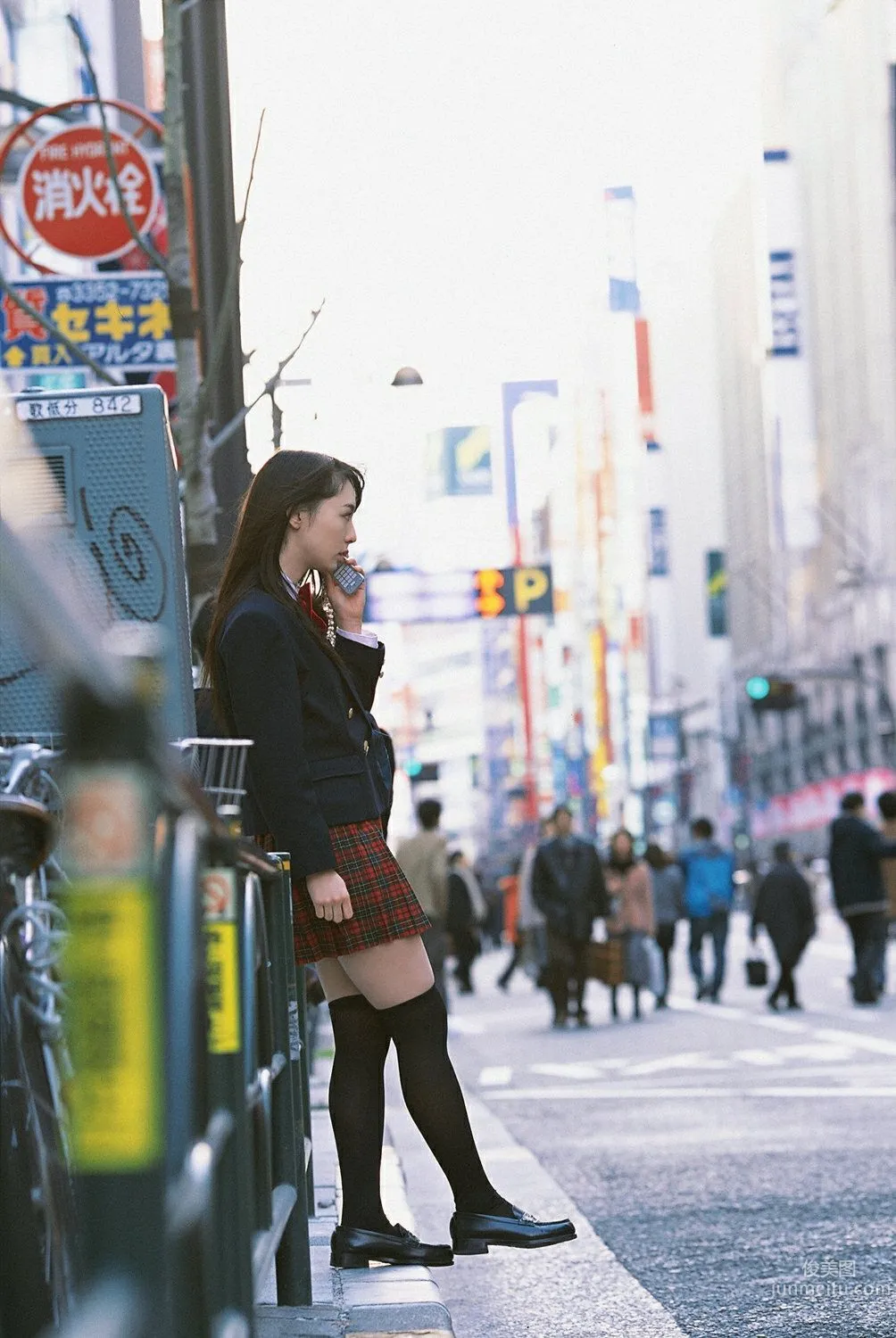 秋山莉奈《キミの素颜こつそりのぞいちやいま？？？た》写真集 [YS Web] Vol.20717