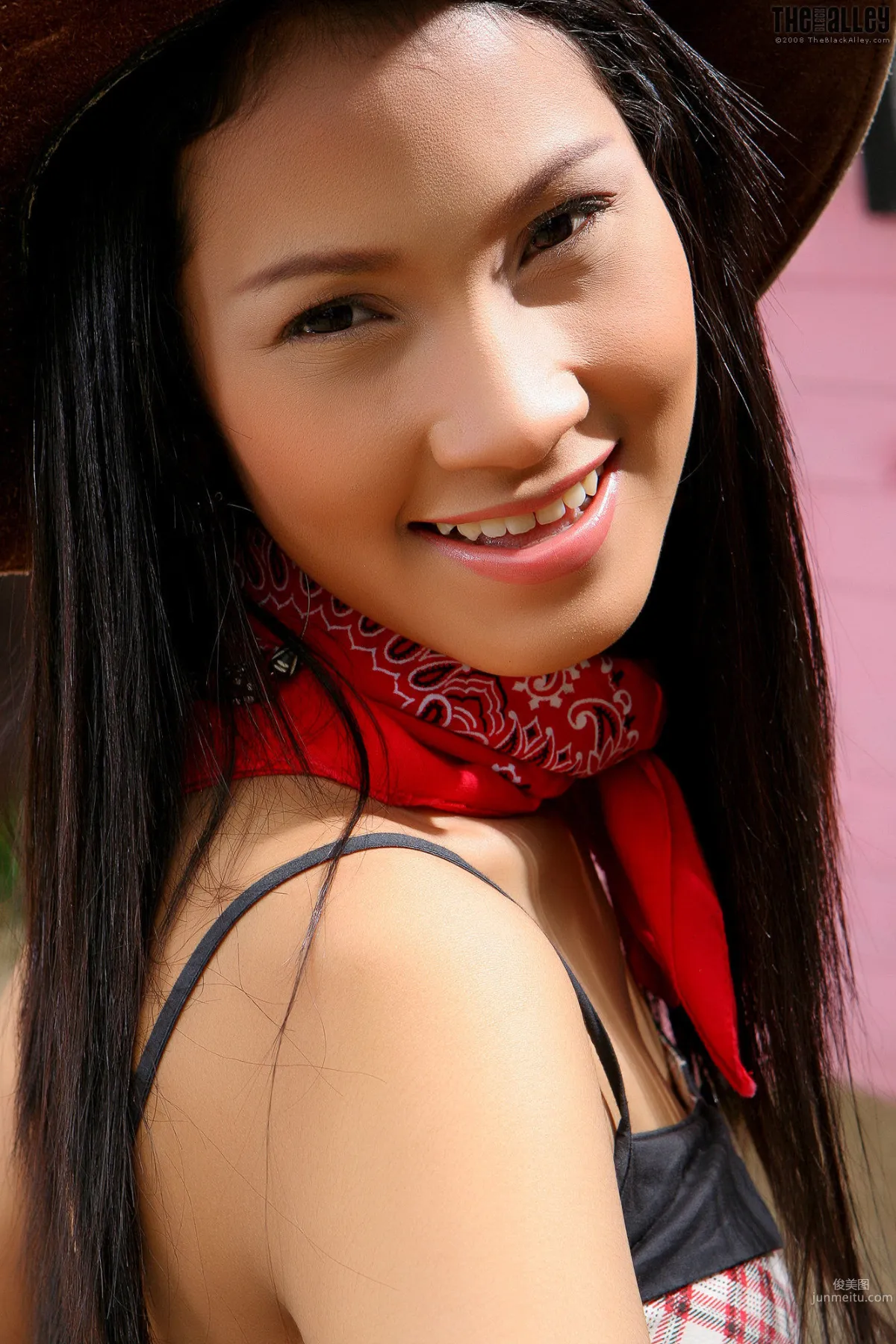 [TheBlackAlley] Sophie Chin 朋克連衣裙 寫真集 10