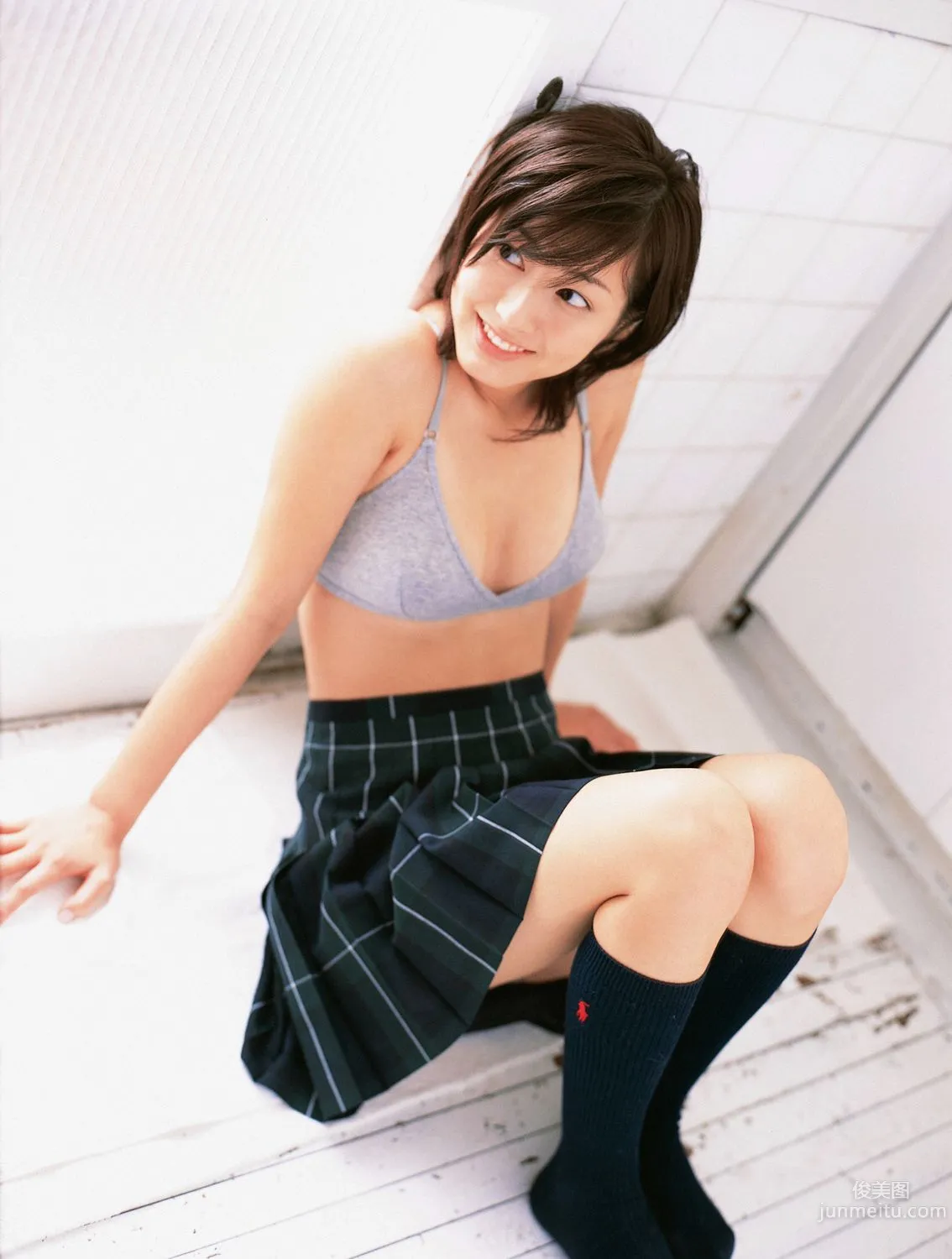 杉本有美《超本格派美少女降臨!!》寫真集 [YS Web] Vol.196 71