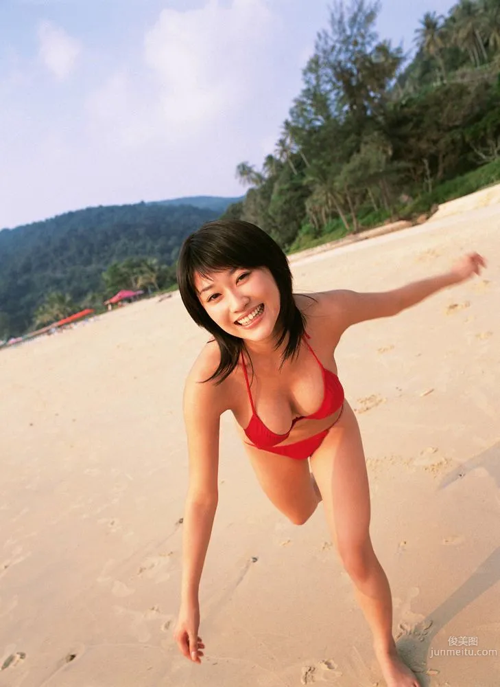 原幹恵《ミッキー全力疾走!揺れに揺れるぜFカ ップ》寫真集 [YS Web] Vol.192 12