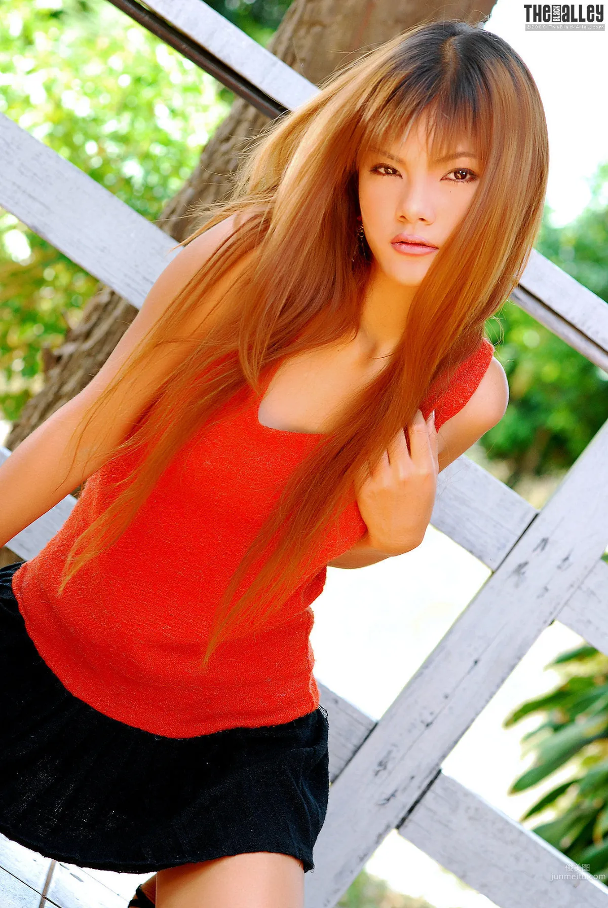 [TheBlackAlley] Jennifer Lim 禦姐誘惑 寫真集 17