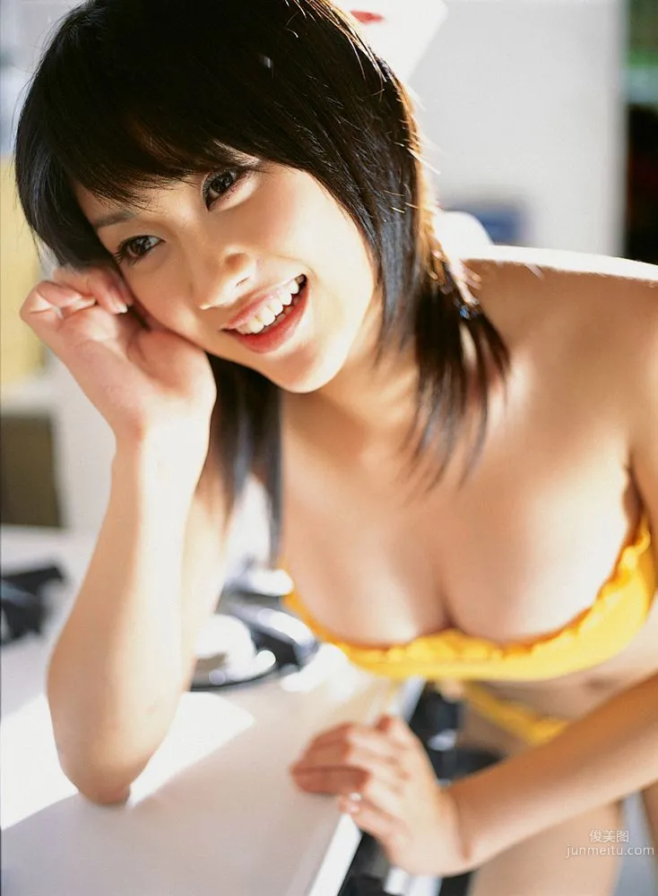 原幹恵《卒業……制服を脫ぎます》寫真集 [YS Web] Vol.153 53