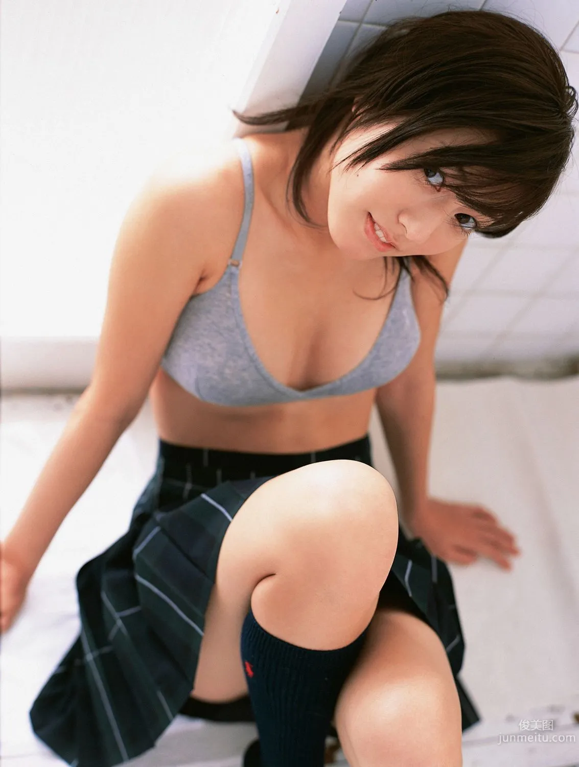 杉本有美《超本格派美少女降臨!!》寫真集 [YS Web] Vol.196 73