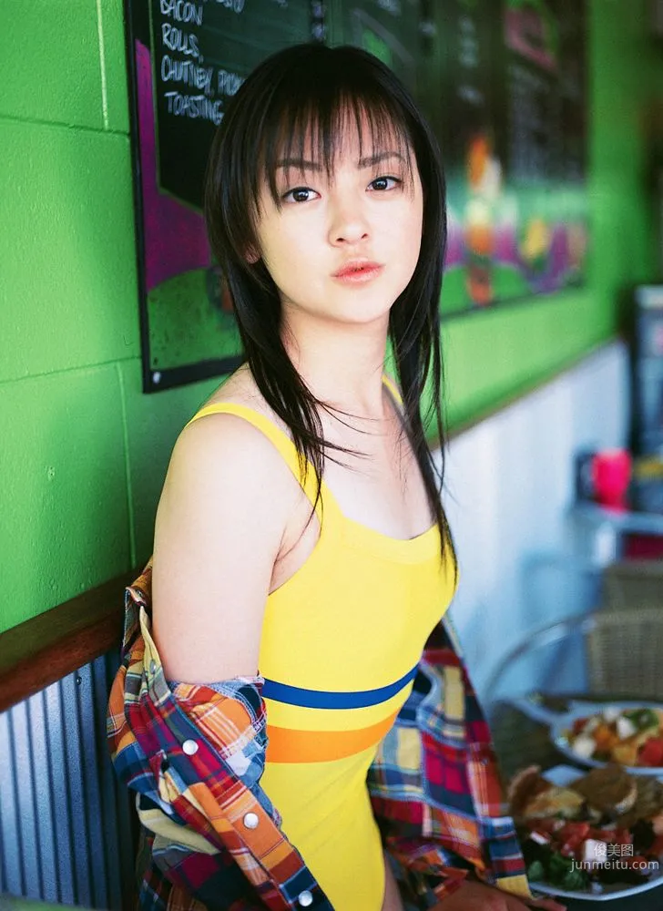 岡本奈月/岡本奈月《First Touch》寫真集 [YS Web] Vol.124 43