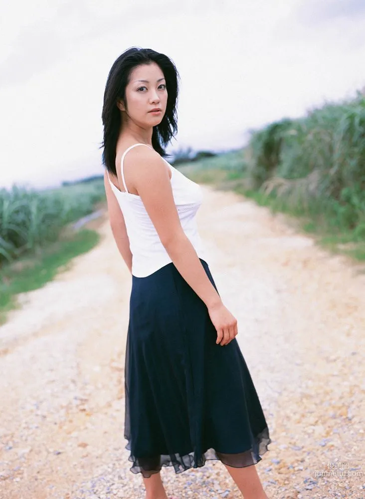 小向美奈子《Now & Then》寫真集 [YS Web] Vol.128 22