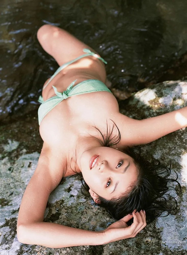 原幹恵《Fカップ美少女は、いつだって元気いぱい》寫真集 [YS Web] Vol.181 20