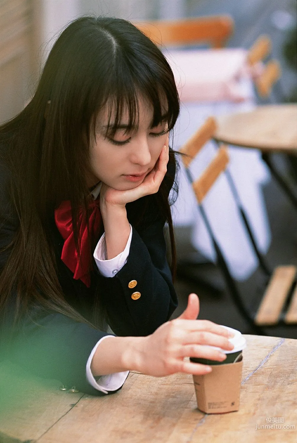 秋山莉奈《キミの素颜こつそりのぞいちやいま？？？た》写真集 [YS Web] Vol.20713