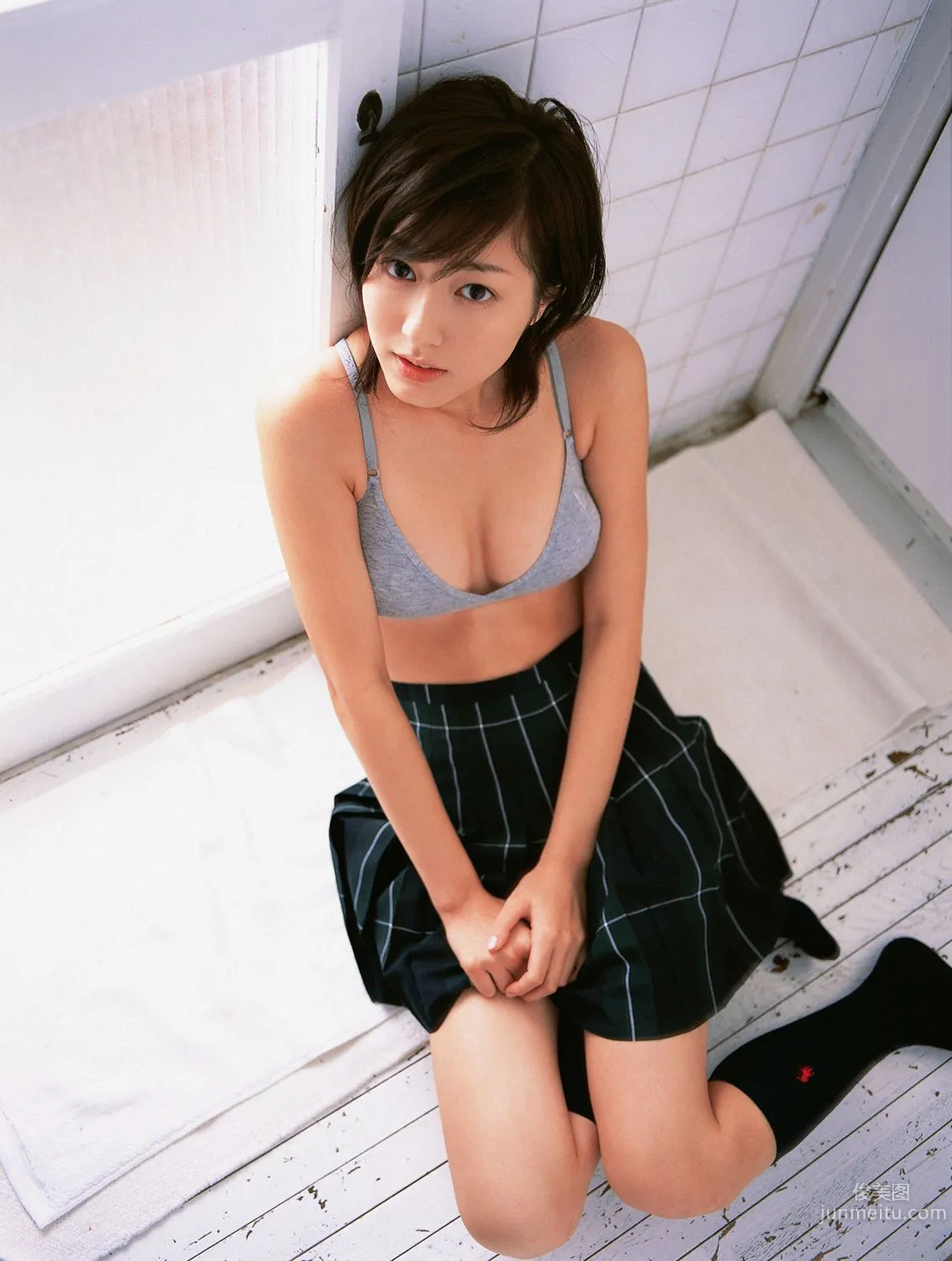 杉本有美《超本格派美少女降臨!!》寫真集 [YS Web] Vol.196 69