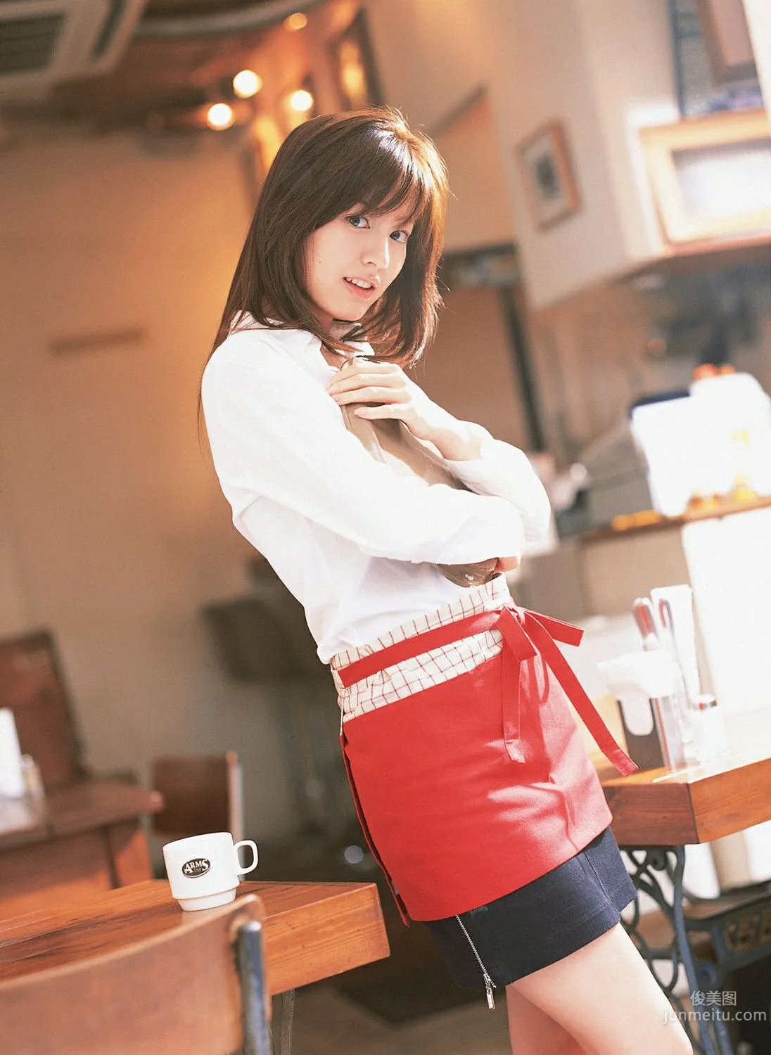 杉本有美《壓倒的美少女》寫真集 [YS Web] Vol.218 6