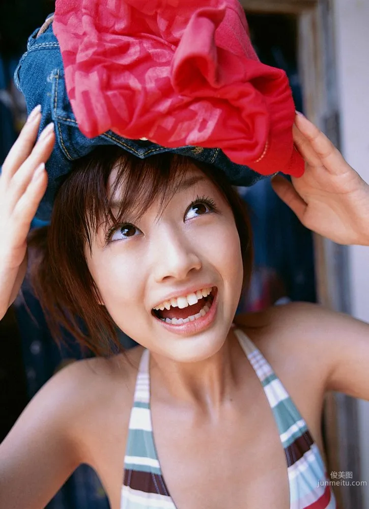 工藤裡紗《Queen of Smile》寫真集 [YS Web] Vol.164 38