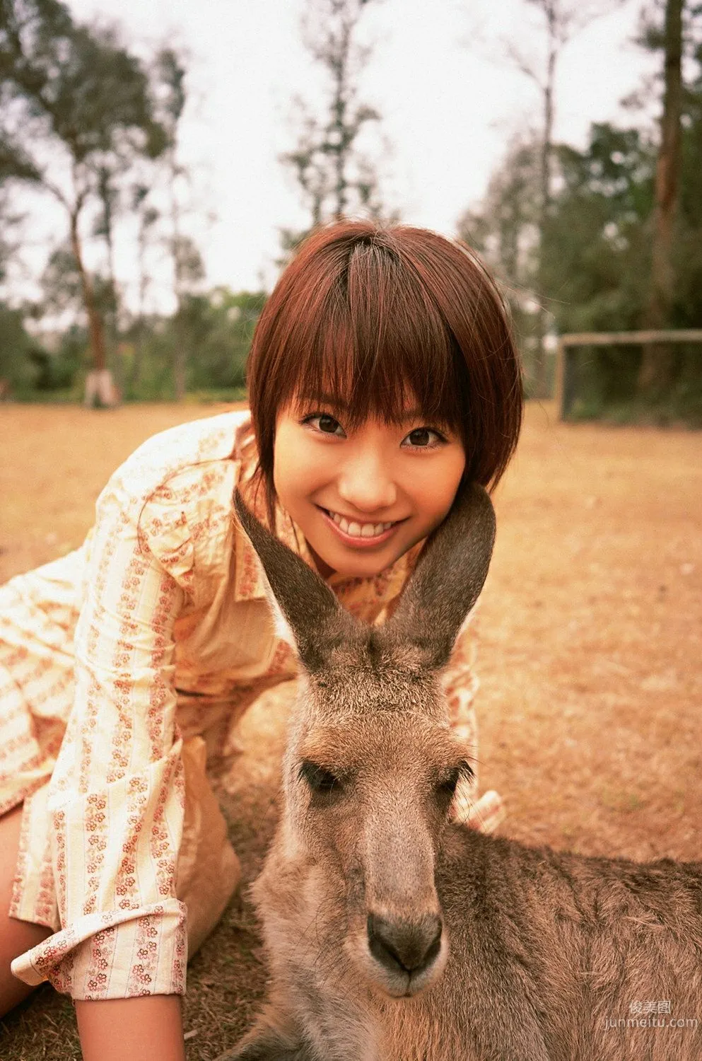 山本梓《フイルドでいこう!》写真集 [YS Web] Vol.21023