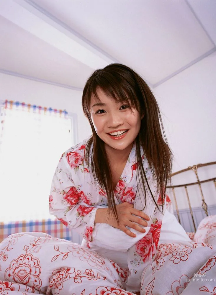 高部愛/高部あい《Wake Me Up!》寫真集 [YS Web] Vol.158 46