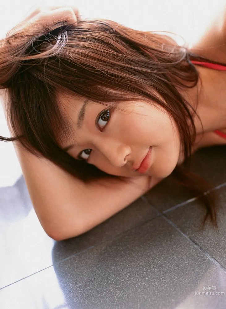 工藤裡紗《Queen of Smile》寫真集 [YS Web] Vol.164 50