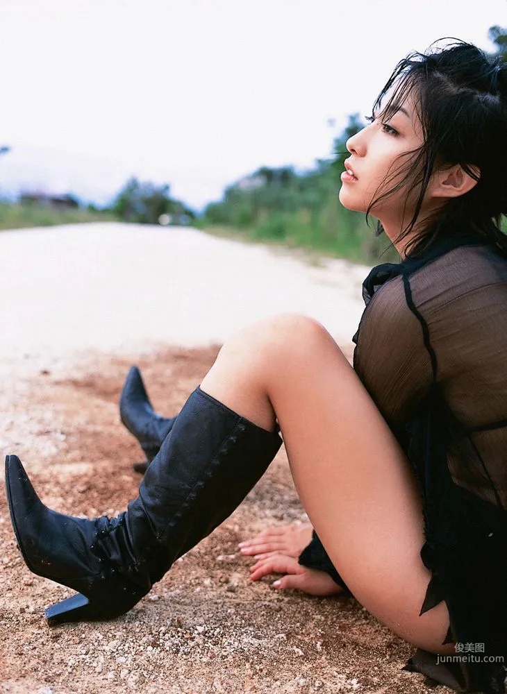 佐藤寛子《Alternative Girl》寫真集 [YS Web] Vol.145 31