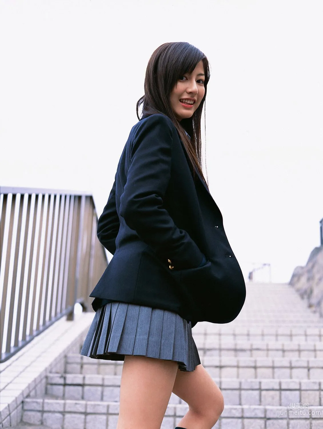 杉本有美《超本格派美少女降臨!!》寫真集 [YS Web] Vol.196 21