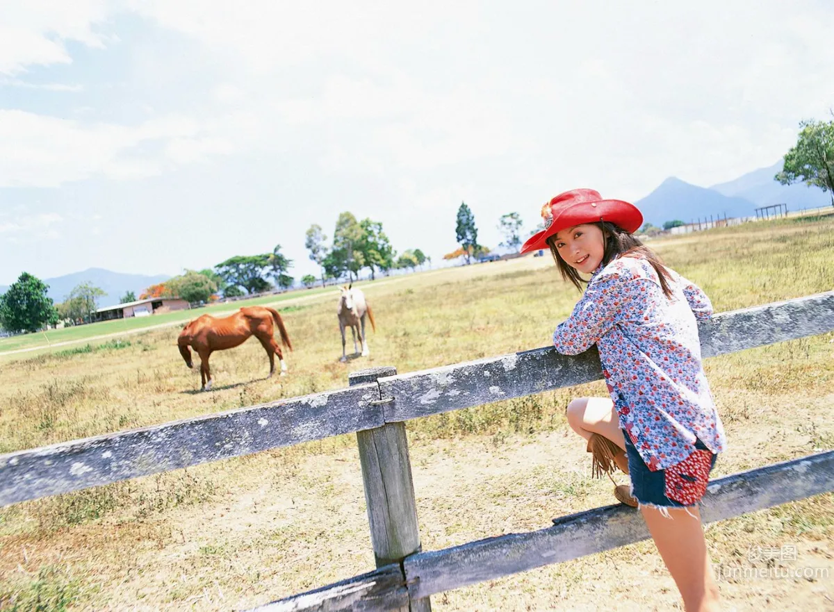 小松彩夏《No Border》写真集 [YS Web] Vol.15230