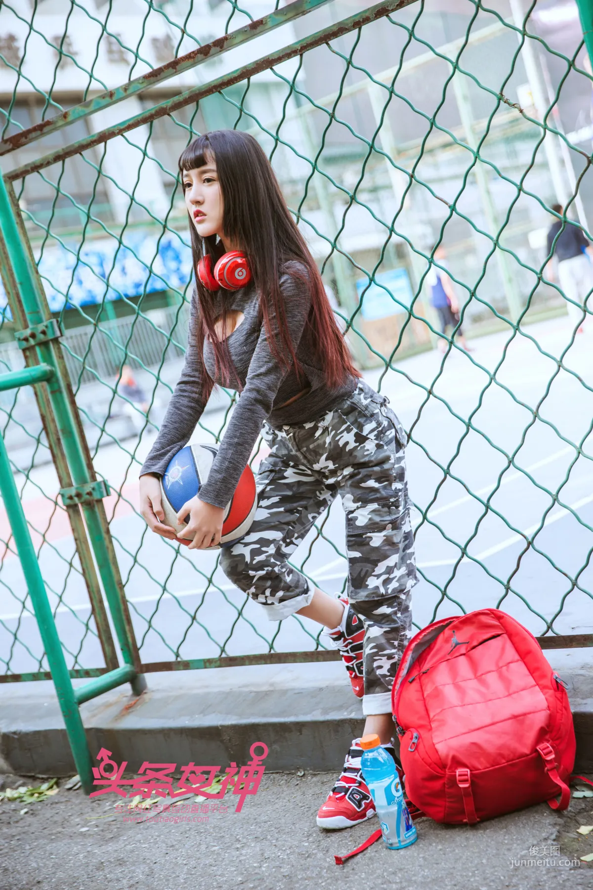 大晗《你的籃球寶貝女友》 [頭條女神Toutiaogirls] 寫真集 6