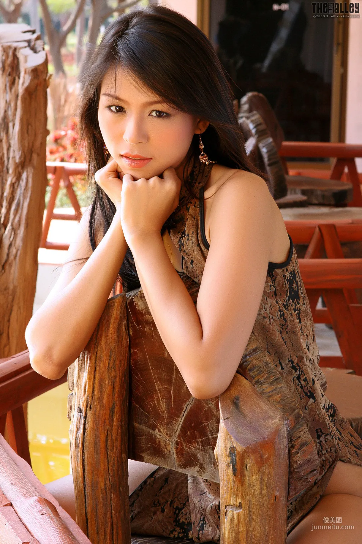 [TheBlackAlley] Vicky Wei 旗袍誘惑 寫真集 19
