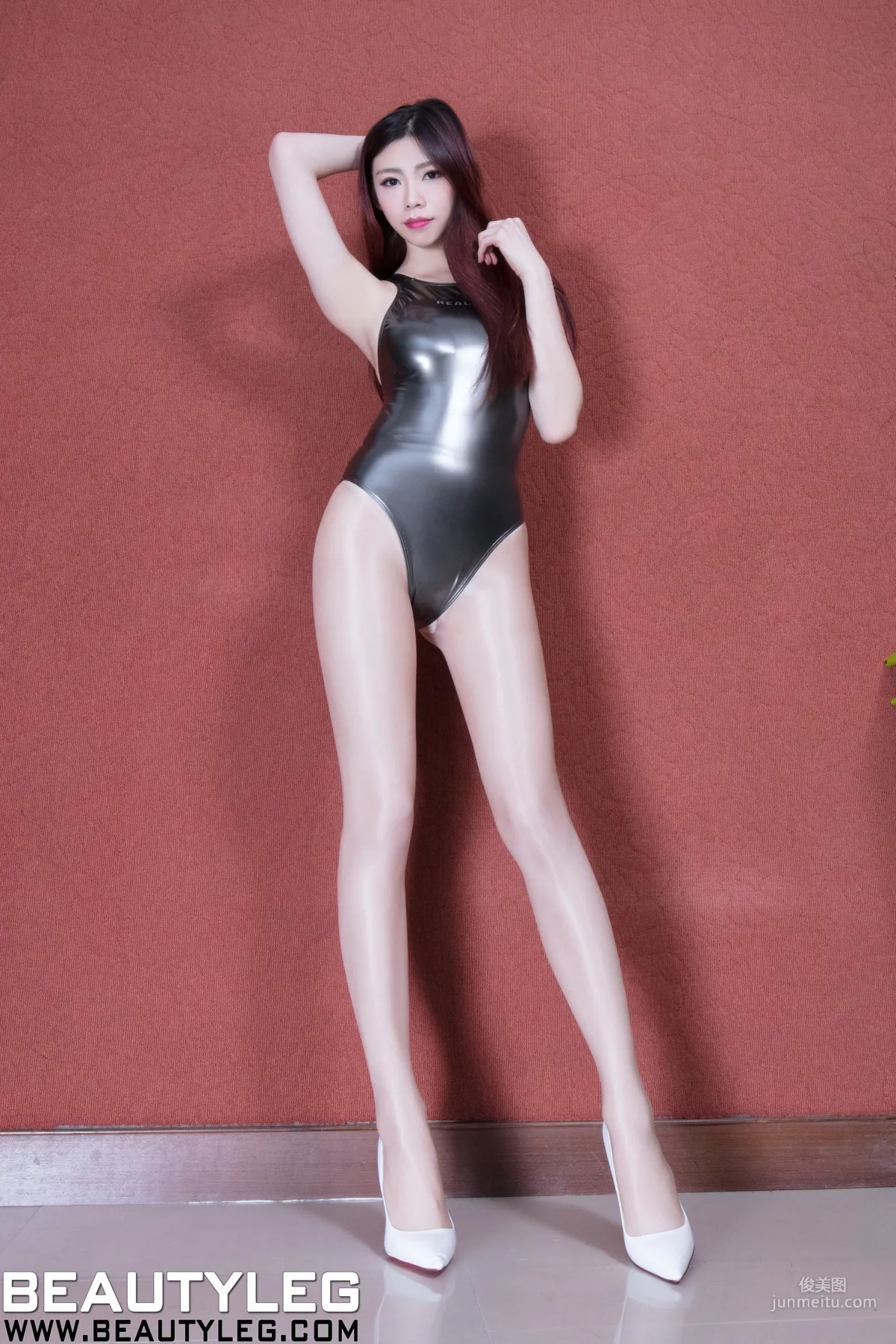 腿模Zoey《丝袜高叉》 [Beautyleg] NO.1525 美腿写真集9