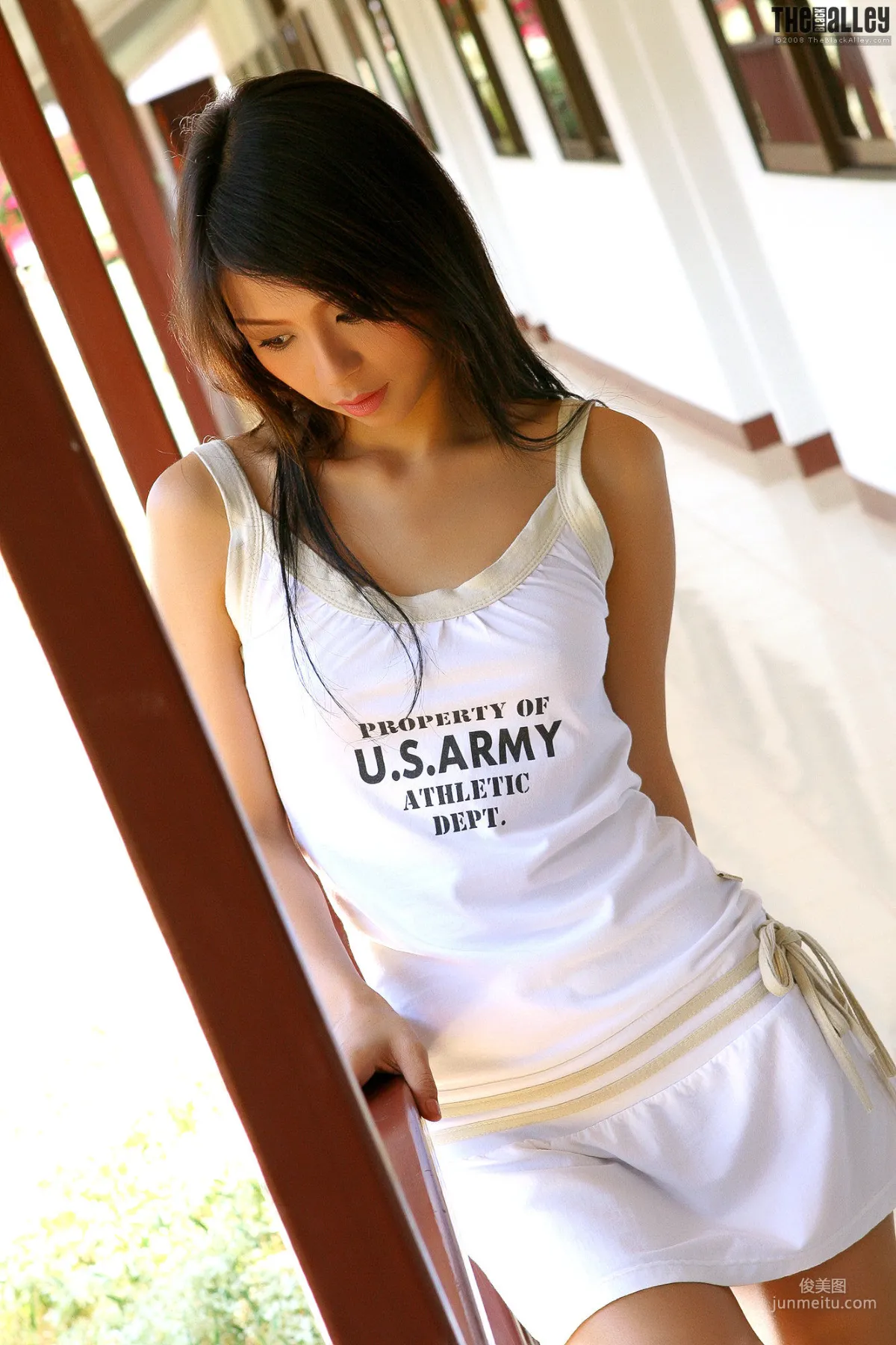 [The Black Alley] Vicky Wei 01 写真集1