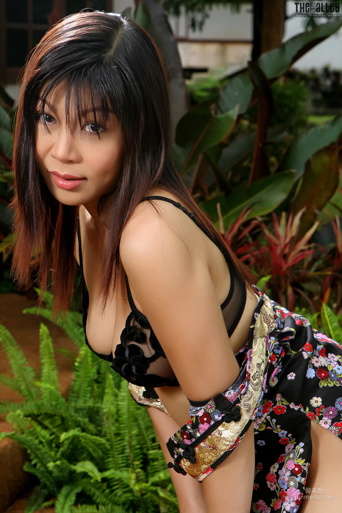 [The Black Alley] Naomi Kai 熟妇诱惑 写真集23