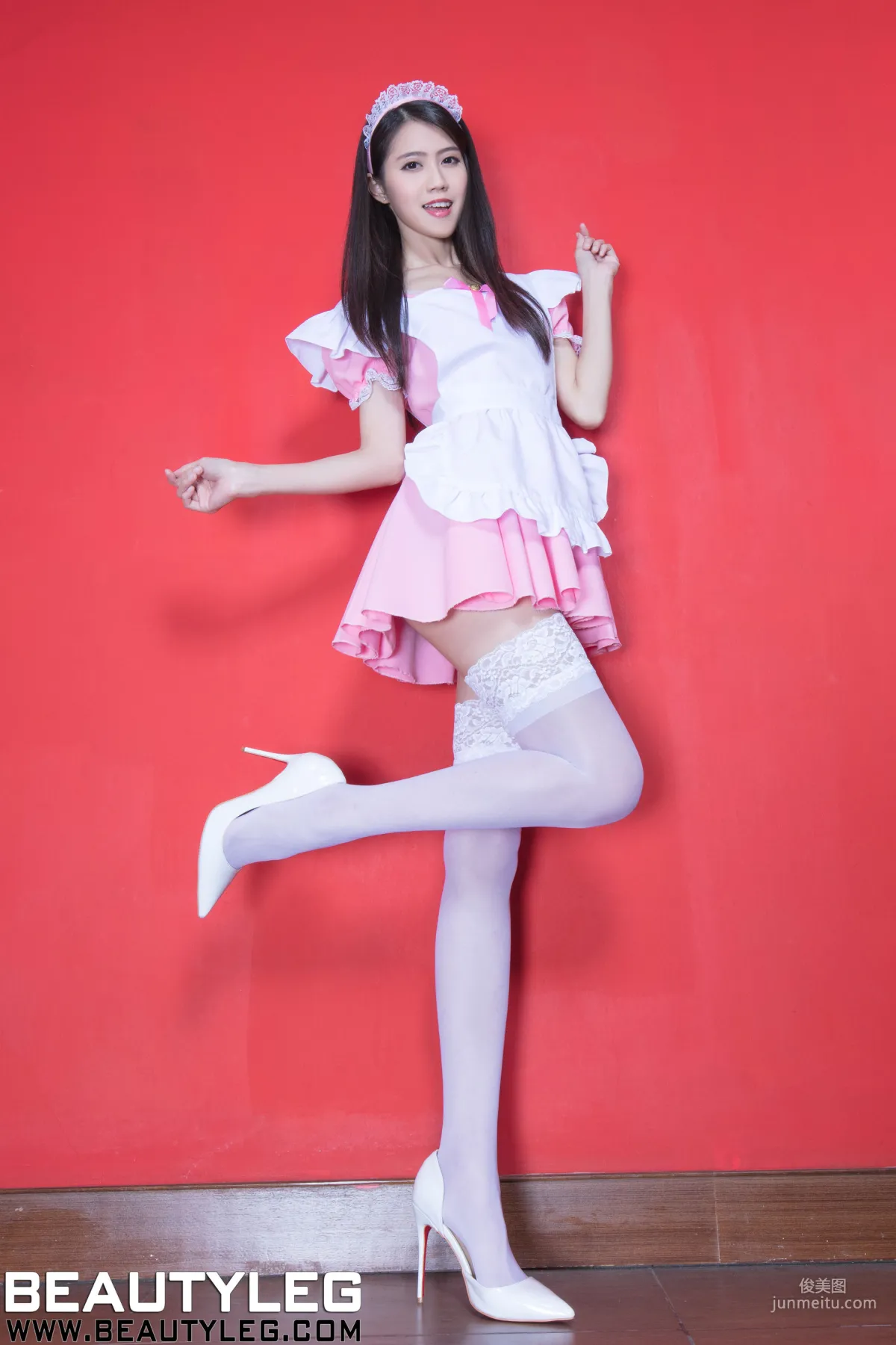 腿模Candy廖坎蒂《黑絲OL+粉色女仆》 [Beautyleg] NO.1522 美腿寫真集 4