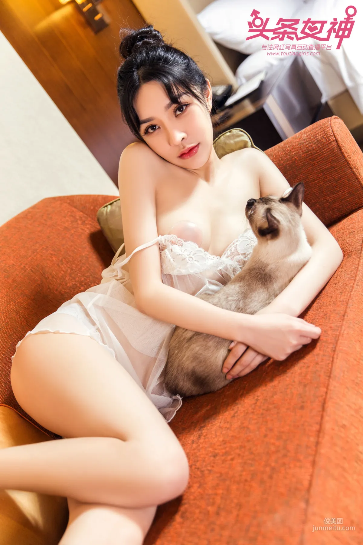 Baby《少女與貓》 [頭條女神Toutiaogirls] 寫真集 11