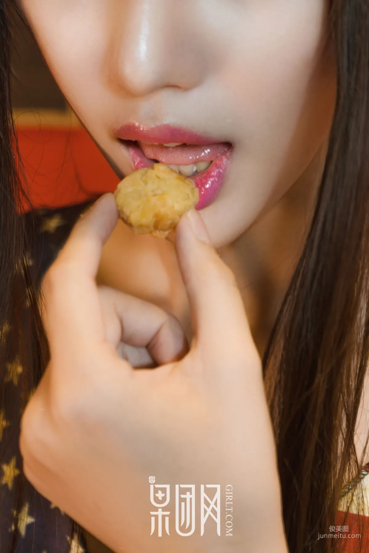 宓兔兔er《撫慰單身汪的心靈!》 [果團網Girlt] NO.095 寫真集 28