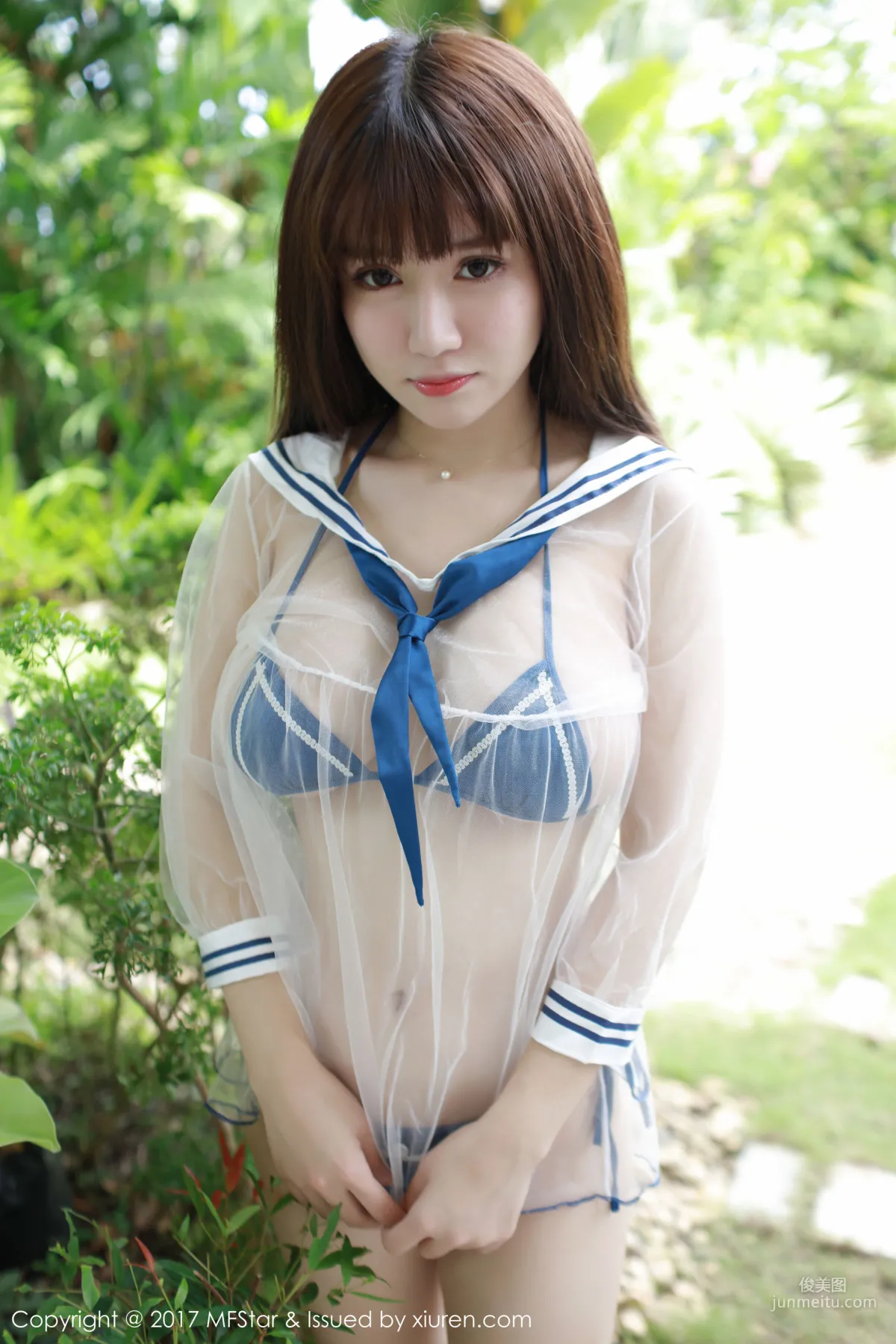 K8傲嬌萌萌Vivian《性感肚兜+半透比基尼》 [模範學院MFStar] Vol.105 寫真集 22