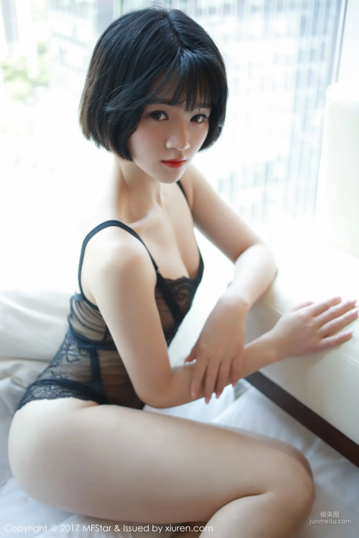 悅爺妖精《妖豔的玫瑰》 [模範學院MFStar] Vol.110 寫真集 5