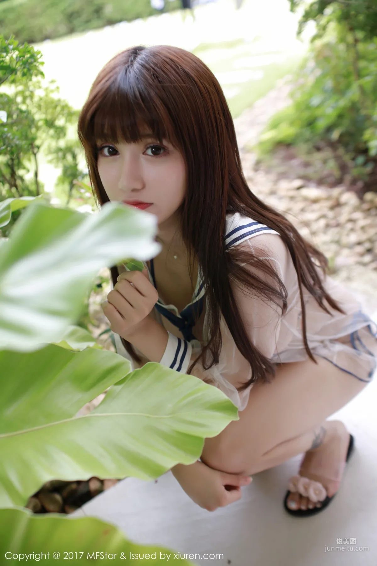K8傲嬌萌萌Vivian《性感肚兜+半透比基尼》 [模範學院MFStar] Vol.105 寫真集 24