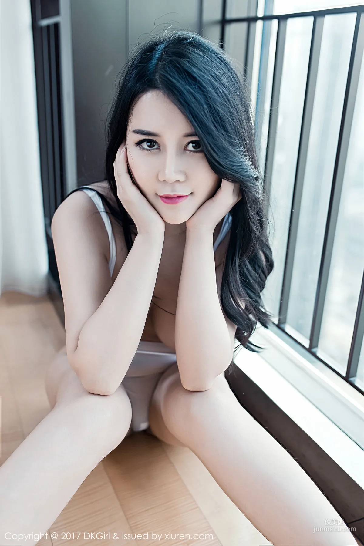 Sukki《豐乳肥臀絕美誘惑》 [禦女郎DKGirl] Vol.042 寫真集 22