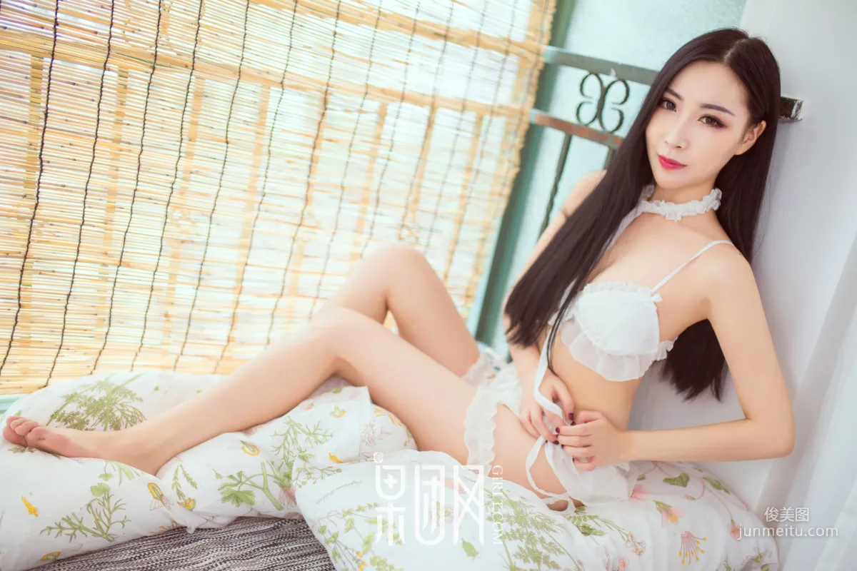 小雨《白絲美照》 [果團網Girlt] NO.099 寫真集 17