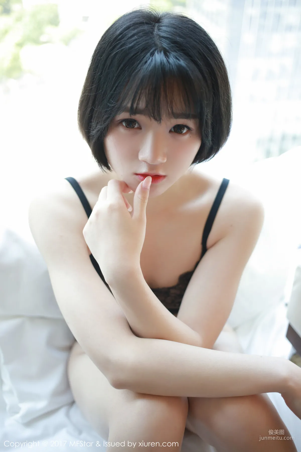 悅爺妖精《妖豔的玫瑰》 [模範學院MFStar] Vol.110 寫真集 8