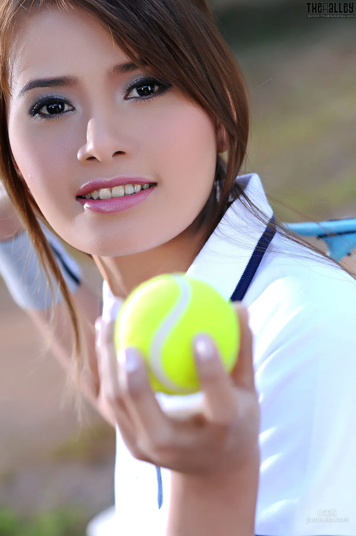 Kathy Cheow《羽毛球妹子》 [TBA/黑巷] 寫真集 3