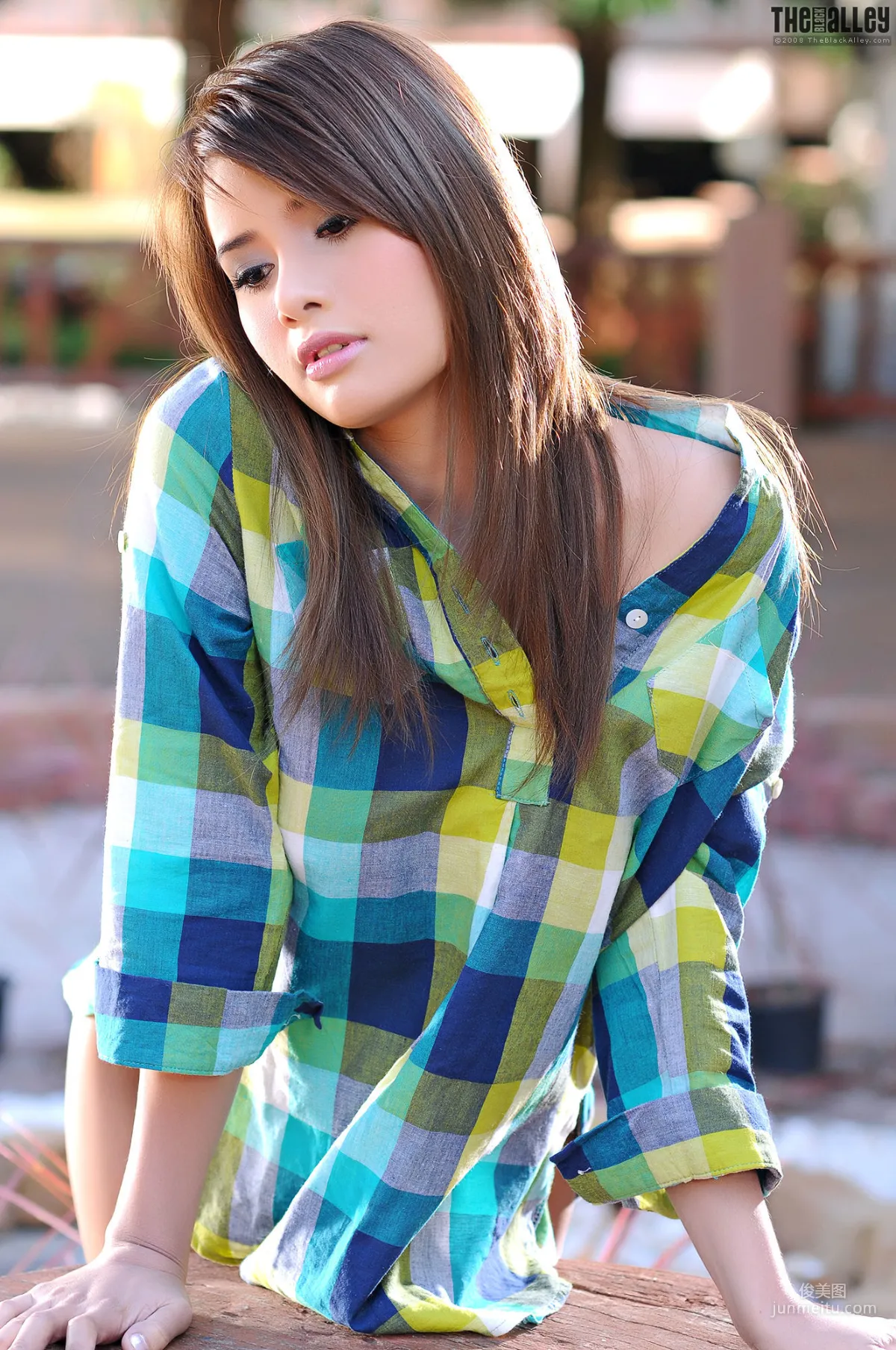 Kathy Cheow《格子衬衫》 [The Black Alley] 写真集9