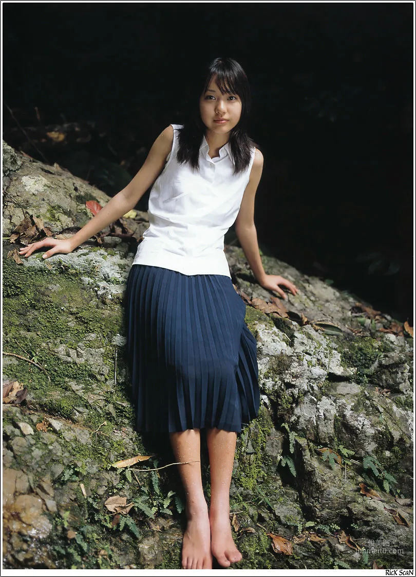 戸田恵梨香《Nature》 [Photobook] 寫真集 13