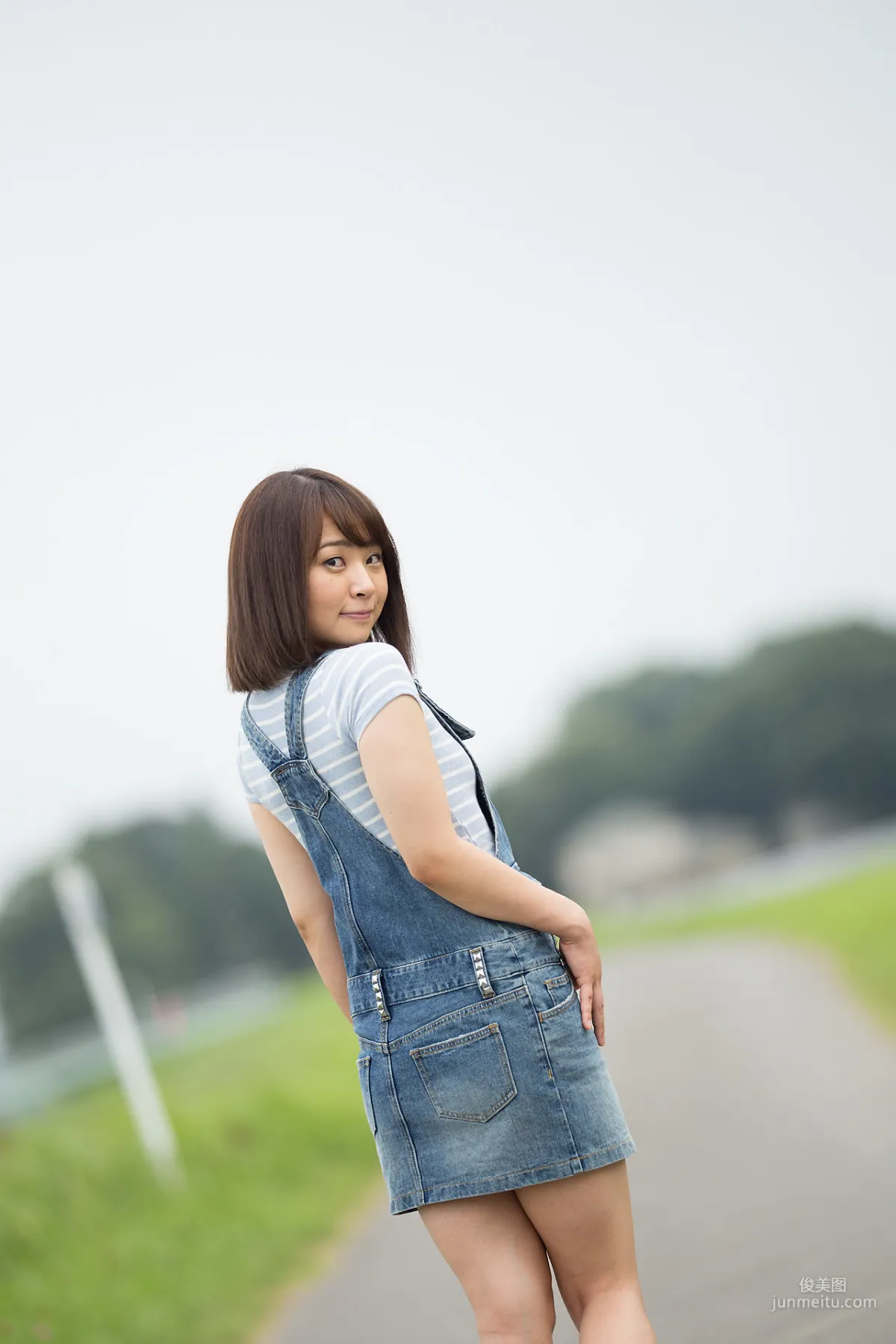 前園まみこ《牛仔裙誘惑+比基尼》 [Minisuka.tv] 寫真集 3