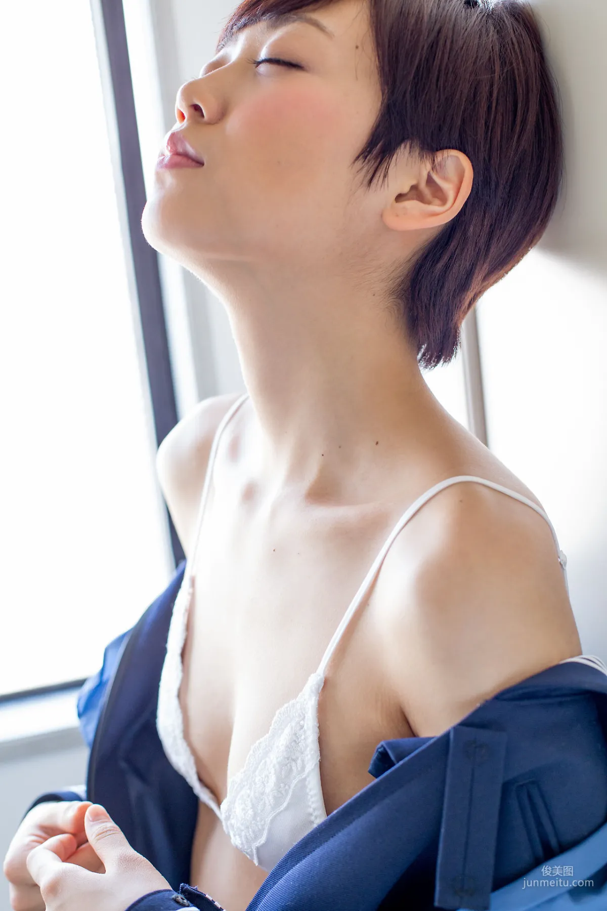 西野小春《黑絲制服+大膽誘惑》 [Minisuka.tv] 寫真集 23