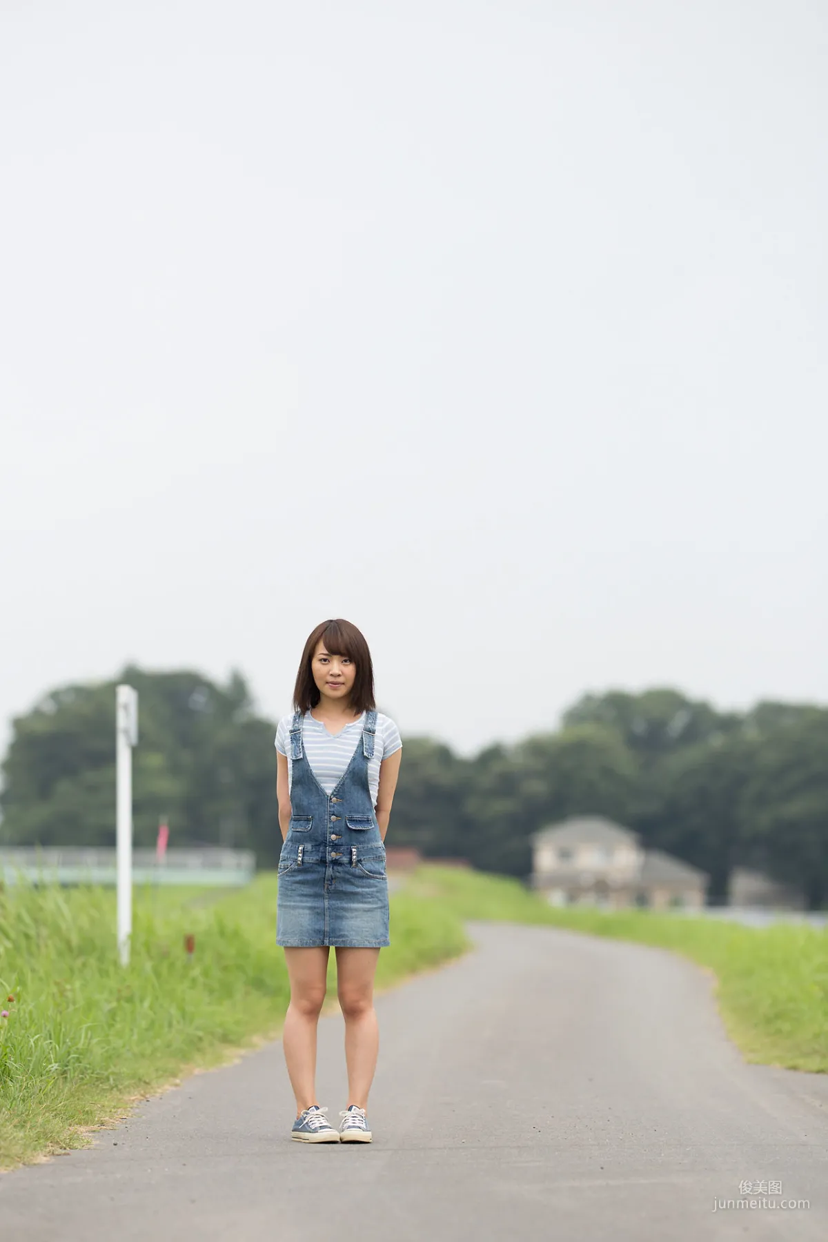前園まみこ《牛仔裙誘惑+比基尼》 [Minisuka.tv] 寫真集 1